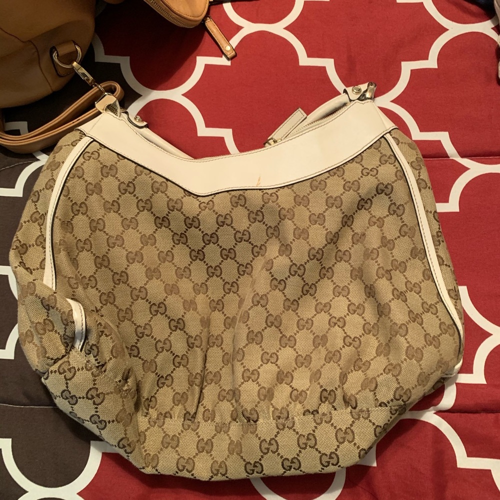 Gucci purse